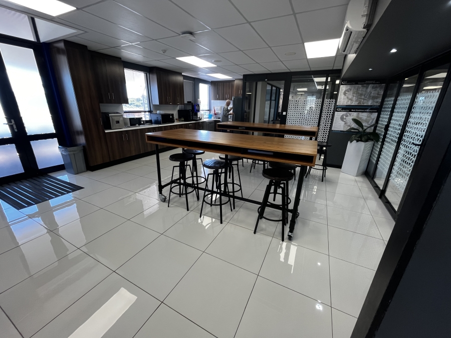 To Let commercial Property for Rent in Bo Oakdale Western Cape
